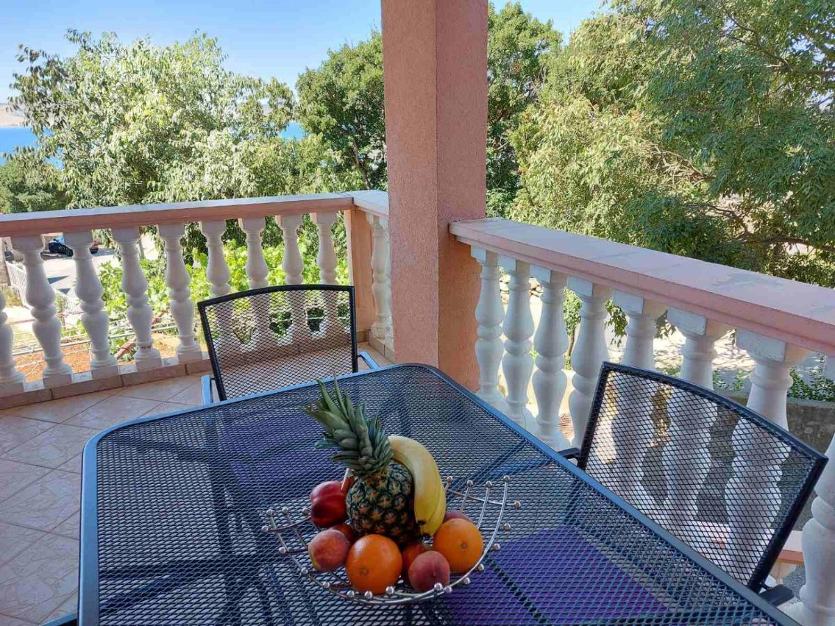 Apartment Ante And Dijana Starigrad Paklenica Exteriér fotografie