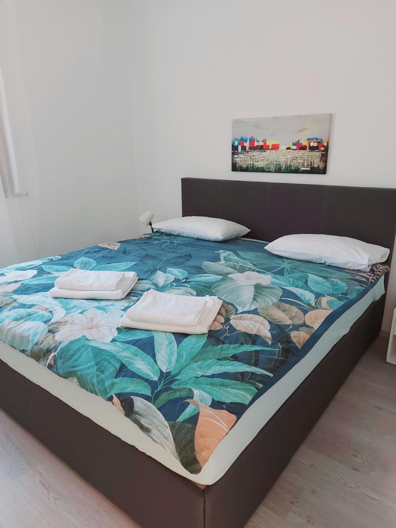 Apartment Ante And Dijana Starigrad Paklenica Exteriér fotografie